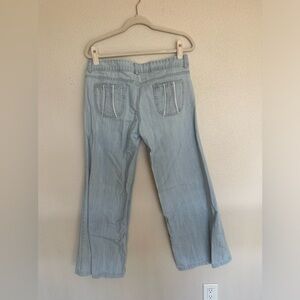 Low rise wide leg jeans